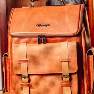 MORRAL NÓMADA VINCENZO EN CUERO MIEL